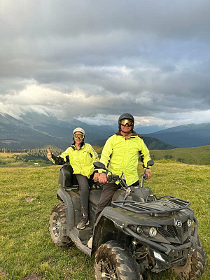 Прокат квадроциклов. Подарочные сертификаты Ultra Подарки Архыз. Купить оригинальный подарок или подарочный сертификат на Прокат квадроциклов. Сервис UltraPodarki.ru Архыз 8 800 505 95 30. 